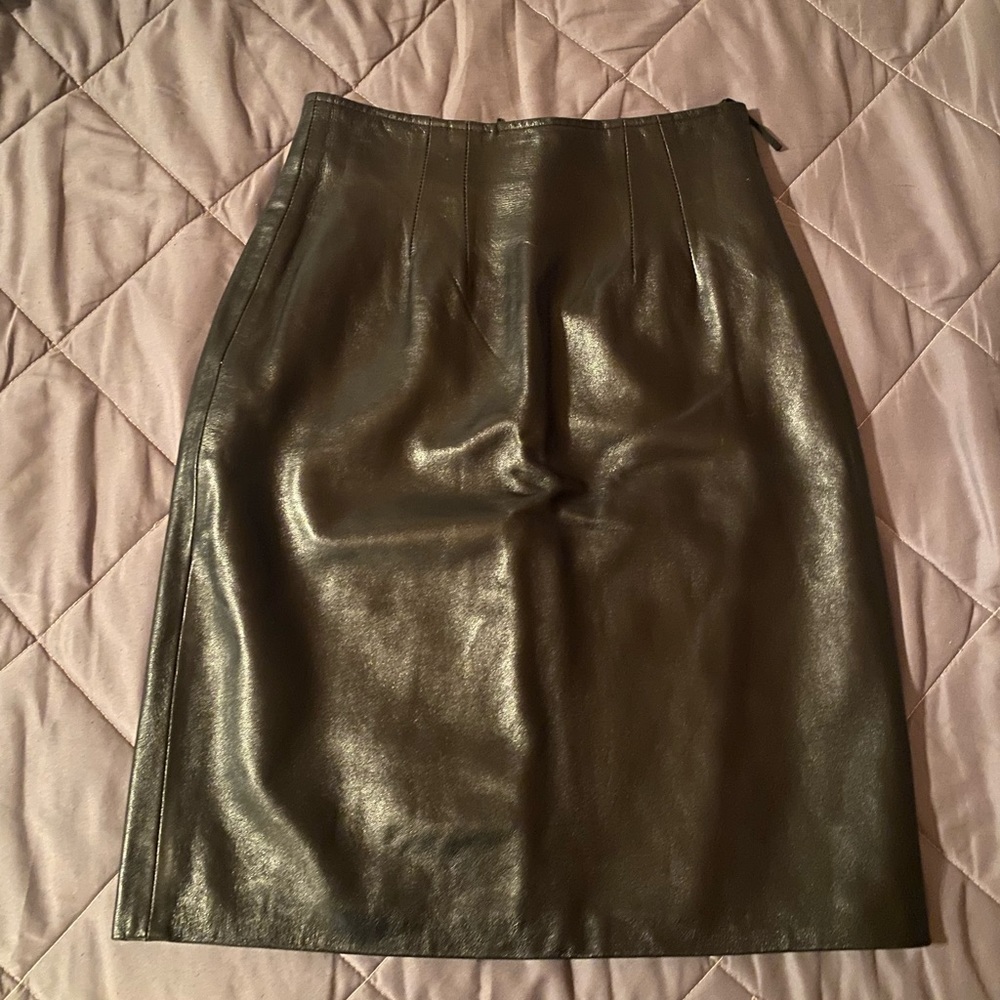 Black leather skirt, size 6